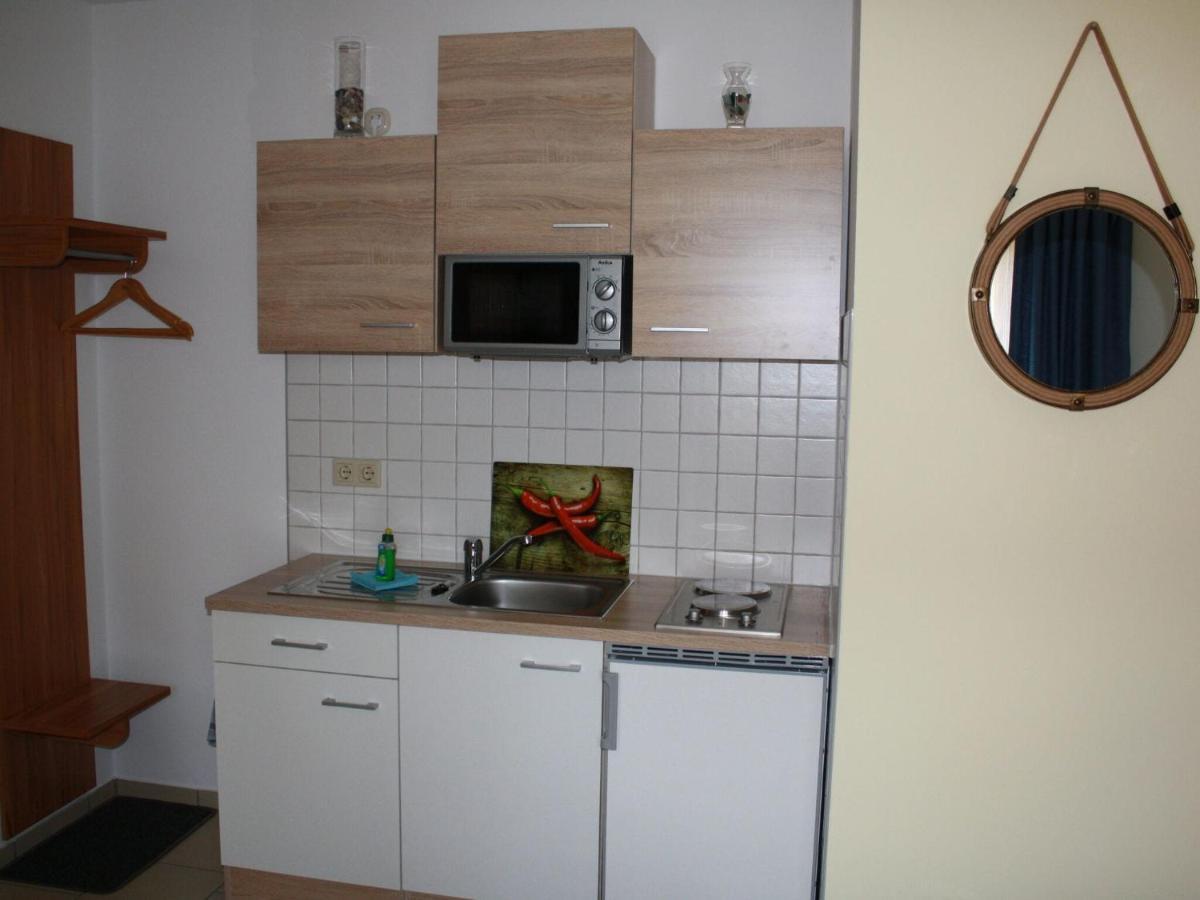 Traditional Apartment Near Sea In Kuehlungsborn Exterior photo